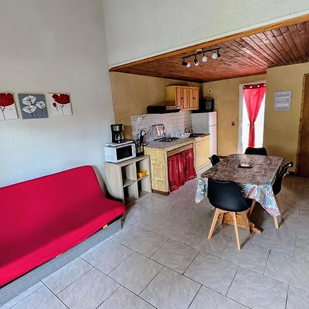ホテル La Capelle 4 Personnes 875 *